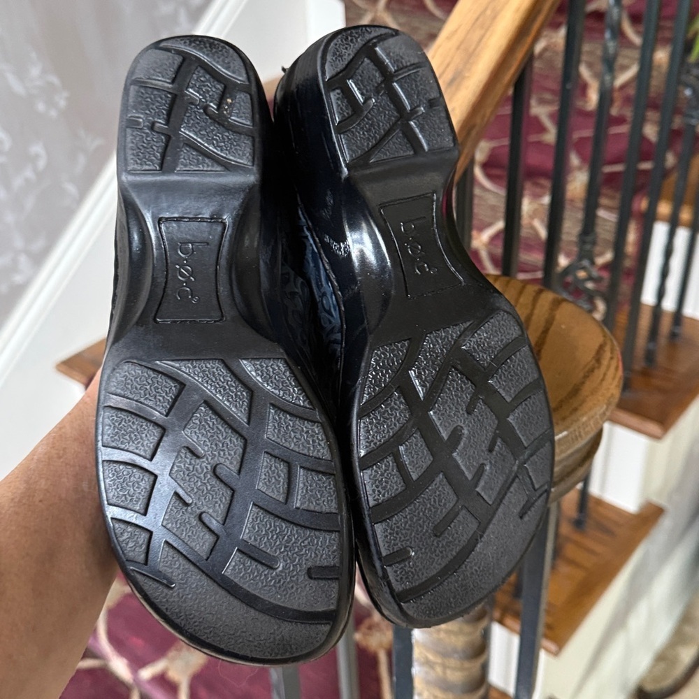 B.O.C. Ladies PEGGY clogged excellent condition navy blue size 9. - Picture 8 of 10